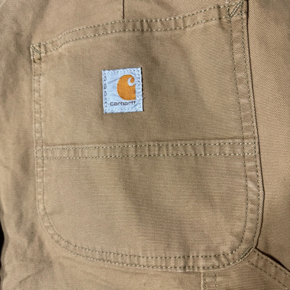 Carhartt Tan Cargo Shorts for Versatile Outdoor Wear Womens Size 16 Loose Fit - Picture 4 of 7